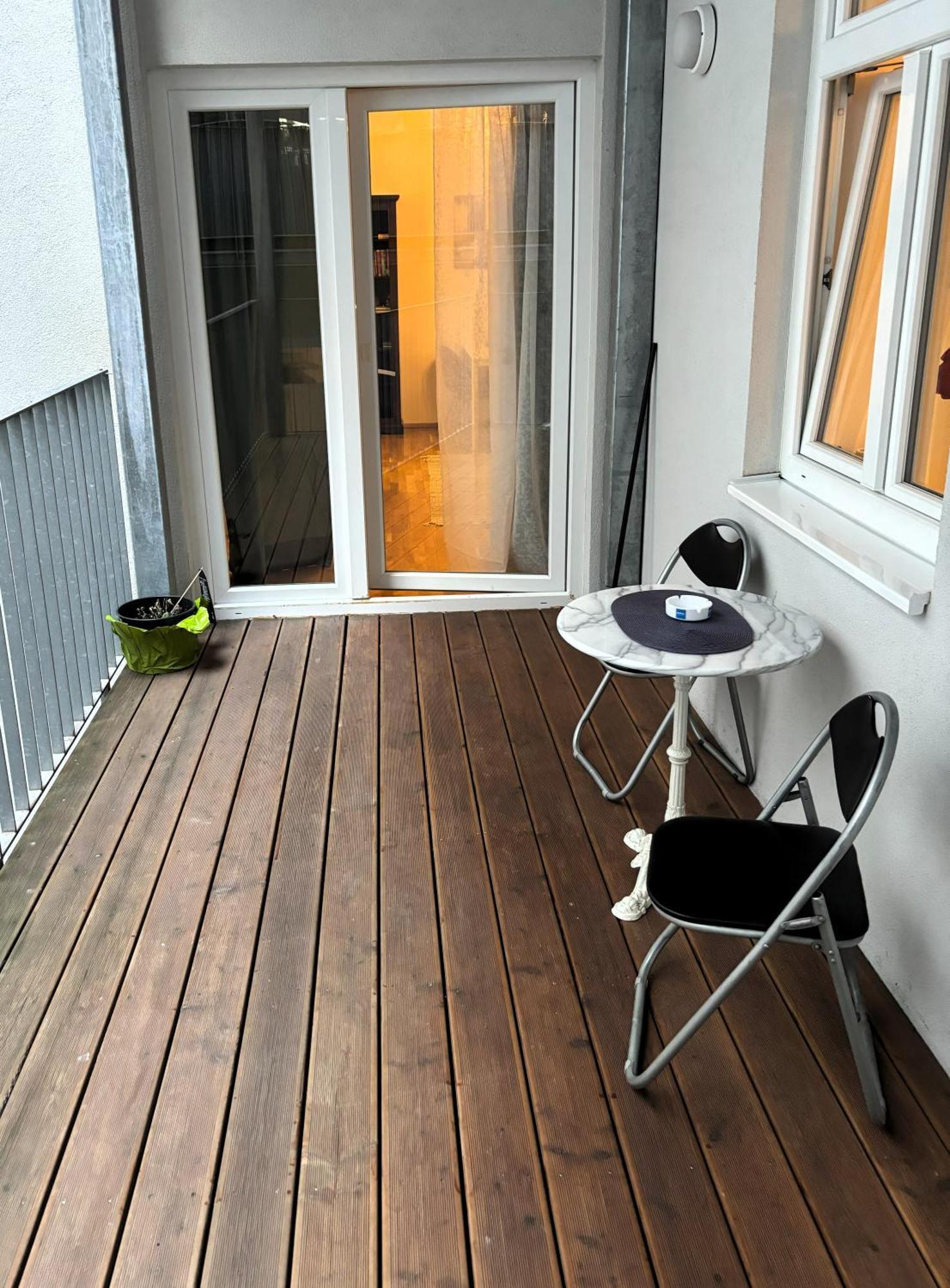 Appartement Casa Nostra - Ruhige Stadtwohnung Mit Balkon *