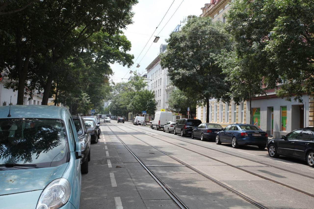 Casa Nostra - Ruhige Stadtwohnung Mit Balkon Appartement